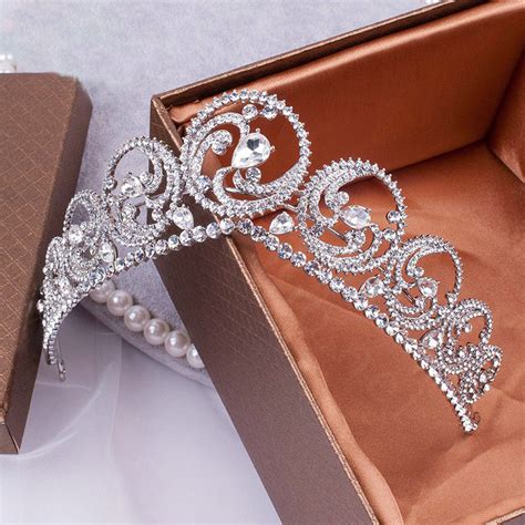 Buy Wholesale Classic European Wedding Jewelry Flower Crystal Tiaras