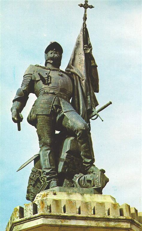 The King Lizard Monumento A HernÁn CortÉs Medellin España