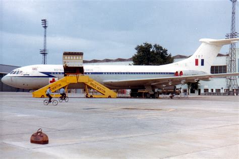 Vc10 C1 Xv107 Raf Brize Norton 120682 Raf Vc10 C1 Xv107 Flickr