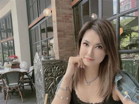 Maria Ozawa Wishes To Stay Longer In PH I Can See That I Am Happier