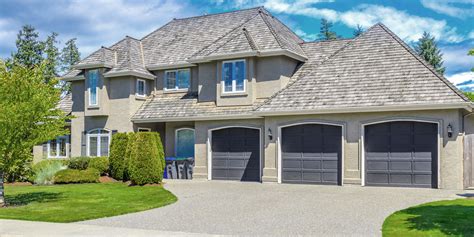 We do garage door repairs as well as installations. 4 Signs That You Are In Need Of A Garage Door Repair | My ...