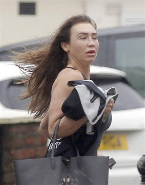 Make Up Free Lauren Goodger Continues To Show Weight Loss On Way To Gym