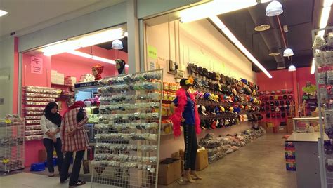 The premier shopping mall in kuala lumpur, malaysia. Jalan-Jalan: Kenanga Wholesale City (KWC) - I see. I Think ...