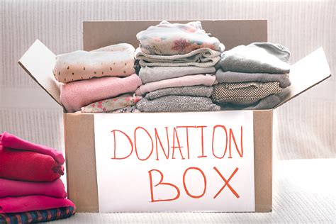 7 Reasons To Donate Your Items Before Moving