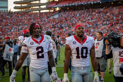 Georgia Football Players Earn Sec Player Of The Week Honors For