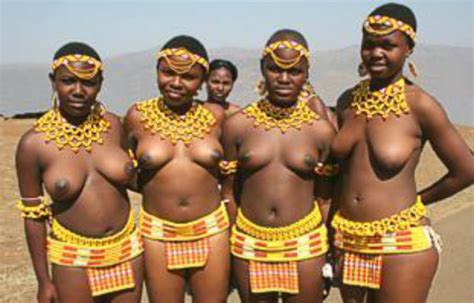 Zulu And Swazi Virgins Parade In Front Of Their Playboy King Sahara Gossip