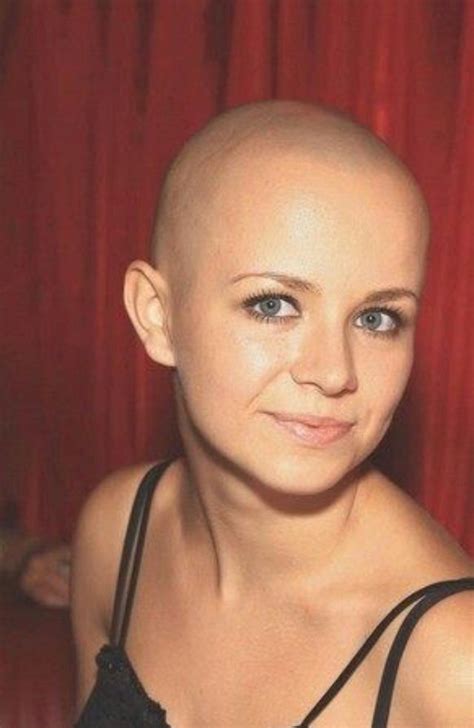 Pin By David Connelly On Bald Women 06 With Images Bald Women Bald