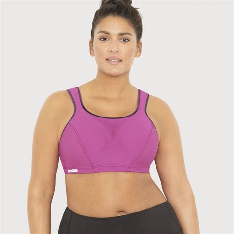 10 Stylish And Comfortable Sports Bras For Bigger Boobs Health News 2 Me