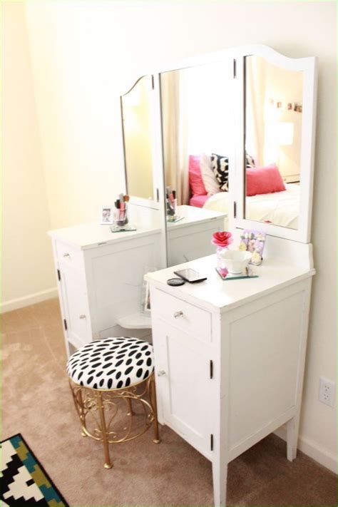 36 Diy Corner Makeup Vanity Table Decor Ideas Beauty Room Decor Home