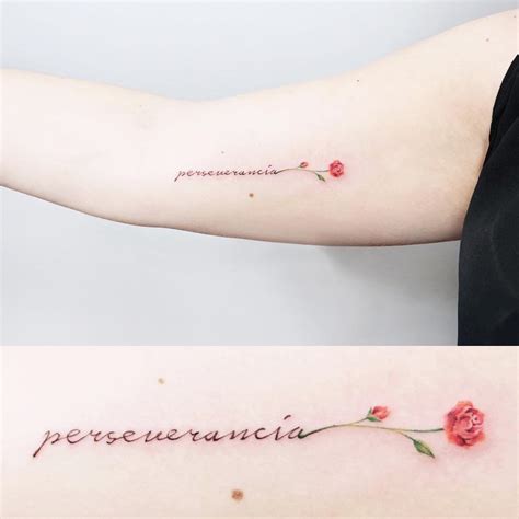 Tatuaje Frase Perseverancia Y Flor Tatuajes Para Mujeres