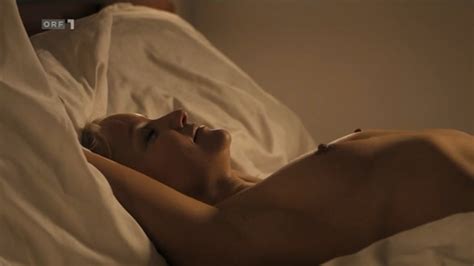 Nude Video Celebs Eva Herzig Nude Steirerkreuz 2019