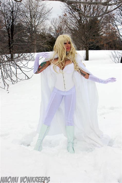 Emma Frost Cosplay By Naomi Vonkreeps On Deviantart