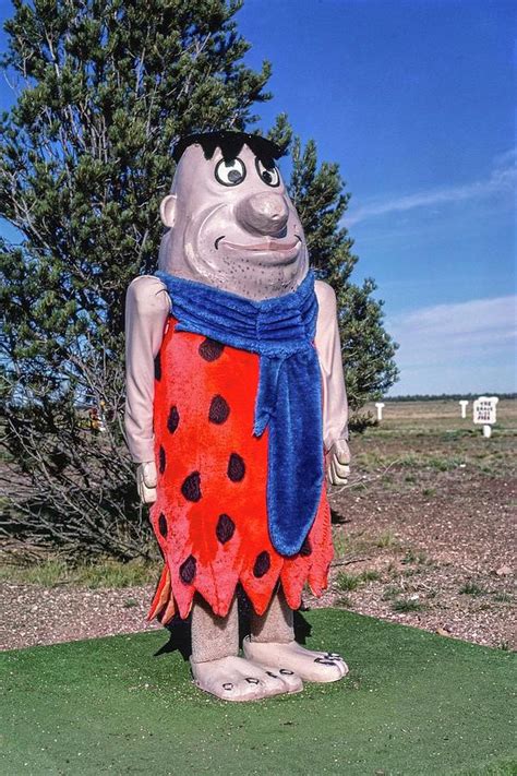 Fred Flintstone Statue Flintstones Bedrock City Rts 64 And 180 Valle