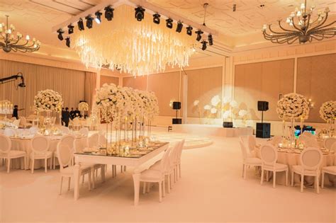 A Dubai Wedding All In White Bembeyaz Bir Dubai Düğünü Dubai