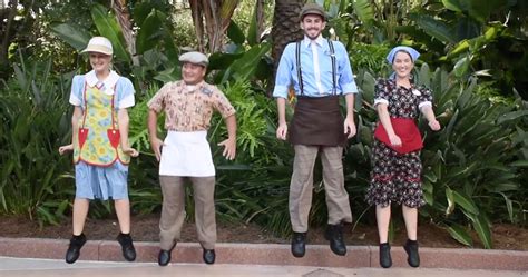 Video New Cast Member Costumes Roll Out At Disneys Hollywood Studios