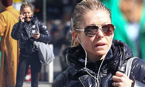 Kelly Ripa 42 Displays Her Super Slim Figure As She Emerges Exhausted