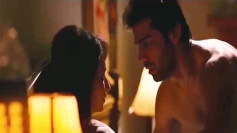 Sexy Scene Bollywood Movie In Bedroom Romance Youtube