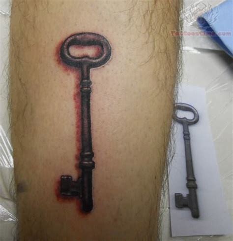 Key Tattoo Images And Designs
