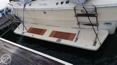 1980 Used Sea Ray Sr310 Vanguard Express Cruiser Boat For