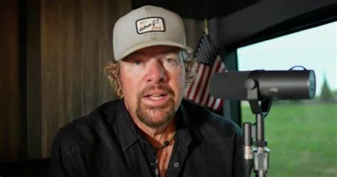 breaking toby keith cancels upcoming benefit appearance due to tough week amid cancer