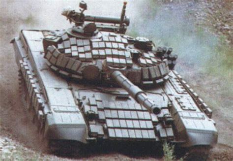 Installing Era Explosive Reactive Armor Tiles On M1a2 Abrams