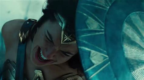 Trailer Du Film Wonder Woman Wonder Woman Bande Annonce Comic Con 2016 Vost Allociné