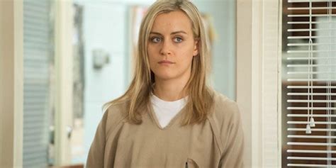 what to expect from piper in orange is the new black season 4
