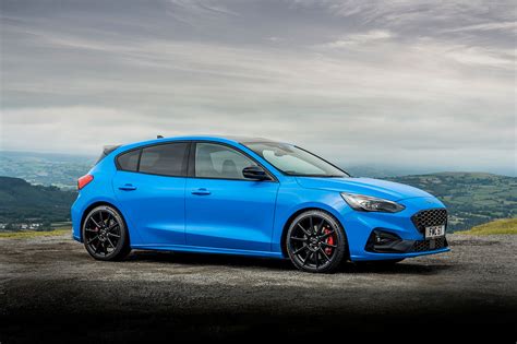 Ford Focus St Edition Dynamik Hoch Zwei Newcarzde