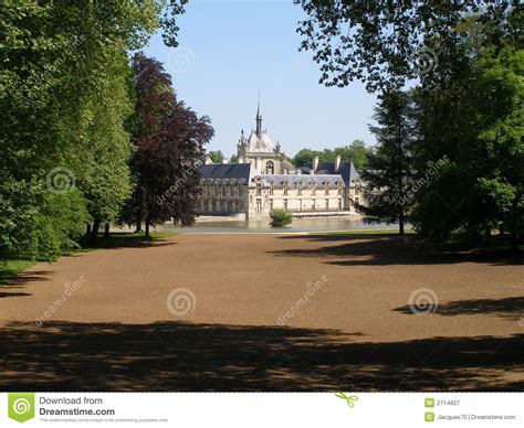 Chateau De Chantilly Stock Image Image Of Europe Historic 2714607