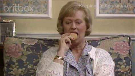 Keepingupappearances  By Britbox Find And Share On Giphy Keeping Up Appearances Funny