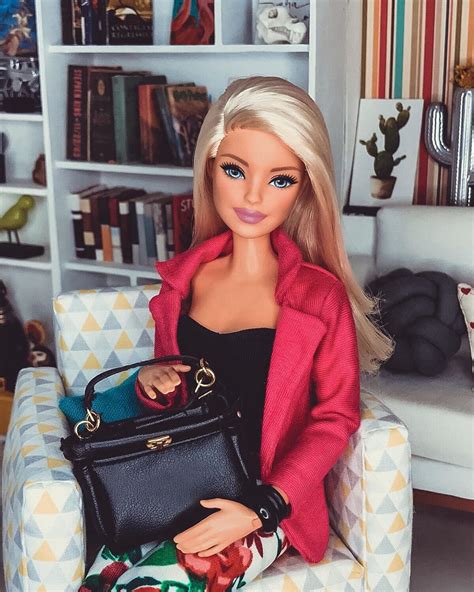 2450 Me Gusta 14 Comentarios Barbieswall Barbieswall En Instagram Barbie Barbie