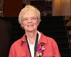 Journalist, author Heather Robertson dies at 72 - Winnipeg | Globalnews.ca
