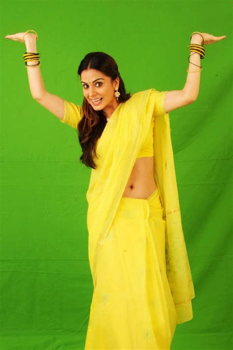 Shraddha Arya Latest Hot Navel Show