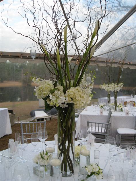 Tall Hydrangea Callas And Curly Willow All White Table Scape With The Small Squa… White