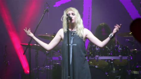The Pretty Reckless Going To Hell Live Sziget Festival 2017 Youtube