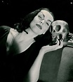 [TV] "Vampira" um ícone do terror na década de 50