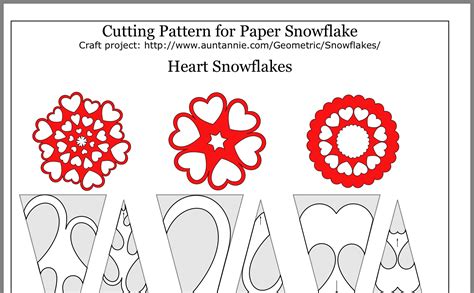 Pin By Lochsa On Today Snowflake Craft Paper Snowflakes Geometric Heart