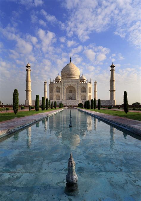 Taj Mahal Agra India Taj Mahal With Beautiful Blue Sky And Clouds