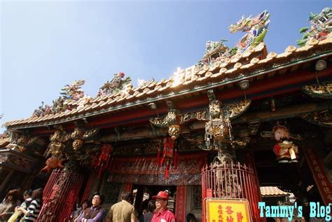 뉴스 기반의 지식네트워크를 지향하는 조선닷컴은 1995년 국내 최초로 온라인 뉴스서비스를 실시하여, 가장 빠른 국내 최고의 온라인 뉴스를 제공합니다. 《雲林旅遊》北港朝天宮、北港觀光大橋