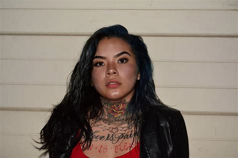 Female Gang Member Becomes New ‘worlds Hottest Felon After Viral