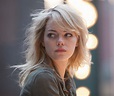 Emma Stone as blond Sam in Birdman | Cultjer
