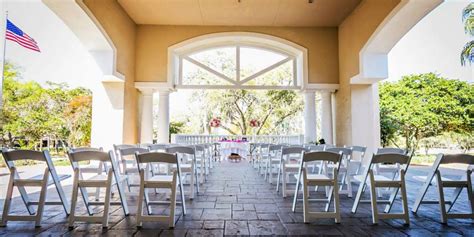 Creating memories for 80 years. East Lake Woodland's Country Club Weddings