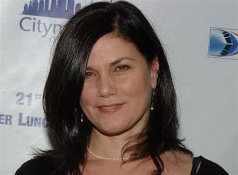 Linda Fiorentino Bio Age Net Worth Where Is She Now Networth