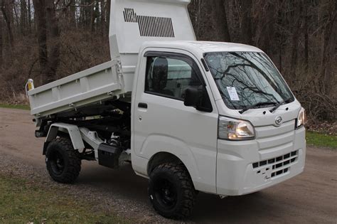 Brand New Daihatsu HD Dump AUTOMATIC Check Out The New Features