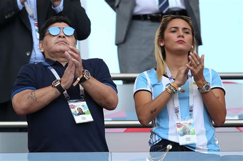 The Best 13 Diego Maradona Wife Triedros