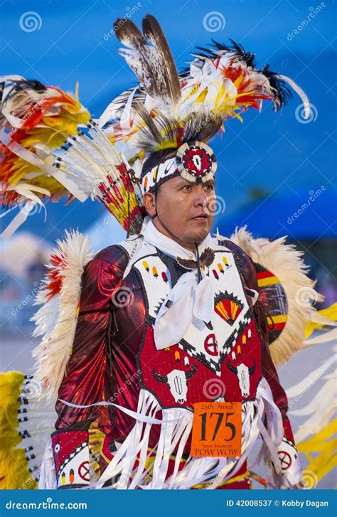 Prisioneiro De Guerra Wow Do Tribo Do Paiute Fotografia Editorial