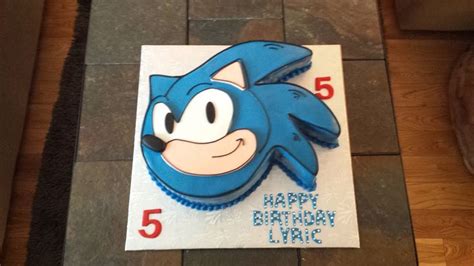 Sonic The Hedgehog Cake Bbq Cake Grad Cake All Edible Sonic The
