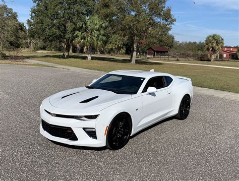 2016 Chevrolet Camaro American Muscle Carz