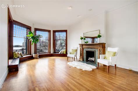 Brooklyn Heights Apartment Has Amazing Windows For Amazing Views 6sqft