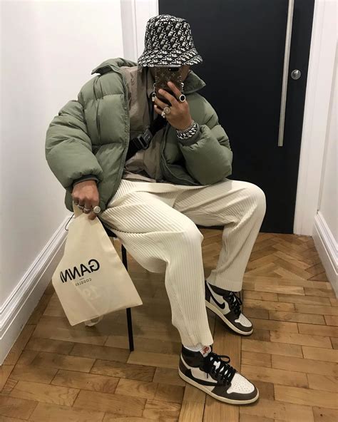mens streetwear street style outfits in 2020 mens outfits mens streetwear streetwear outfit